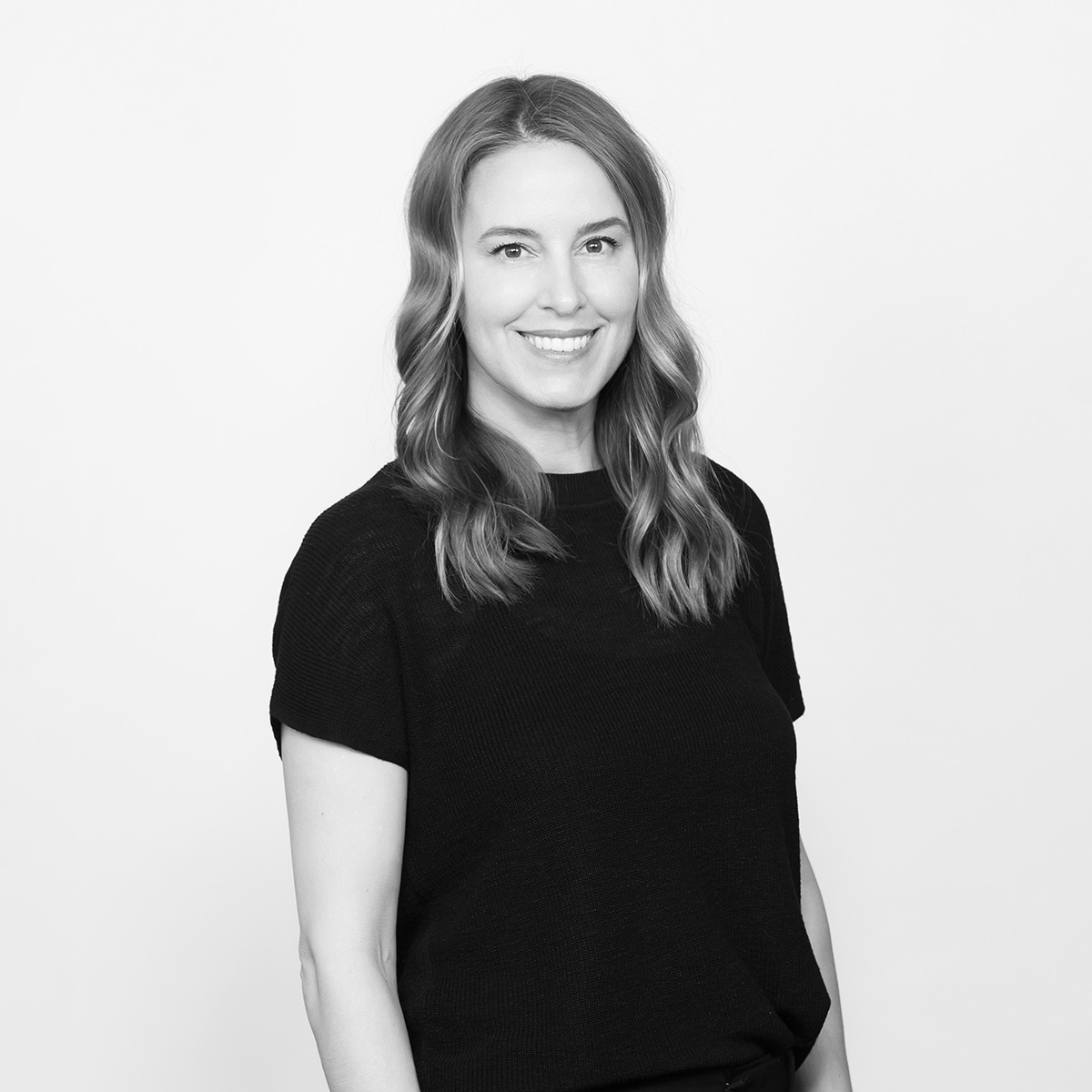 harmony-edwards_headshot-bw_square_2022 harmony-edwards_headshot-bw_square_2022